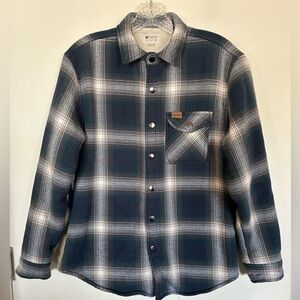 Matix Men’s Shacket Small plaid snap up